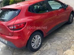 Rojo Usado 2015 Renault Clio IV Authentique Berlina | 5800 € (Precio justo)
