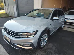 Gris / plata Usado 2021 VW Passat Alltrack Familiar | 19.900 € (Buen precio)