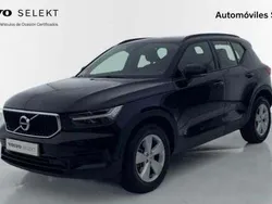 Negro (sólido) Usado 2021 Volvo XC40 Momentum SUV | 29.900 € (Caro)