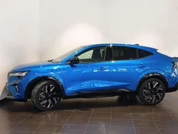 Azul Usado 2024 Renault Rafale Esprit Alpine SUV | 42.500 € (Precio justo)