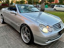 Gris / plata Usado 2004 Mercedes CLK320 Avantgarde Descapotable | 8990 € (Precio justo)