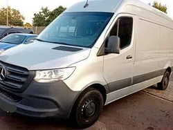 Gris Usado 2021 Mercedes Sprinter Van | 22.999 € (Precio justo)