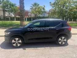 Negro Usado 2020 Volvo XC40 Business Edition SUV | 29.500 € (Un poco caro)