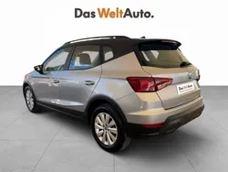 Gris plata Usado 2024 Seat Arona Style SUV | 18.900 € (Precio justo)