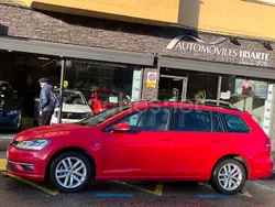Rojo Usado 2019 VW Golf VII Advance Familiar | 17.200 € (Precio justo)