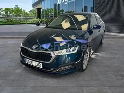 Azul Usado 2021 Skoda Octavia Style Berlina | 19.200 € (Precio justo)
