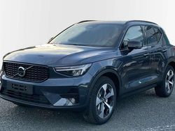 Azul Nuevo 2025 Volvo XC40 Plus SUV | 42.200 € (Precio justo)