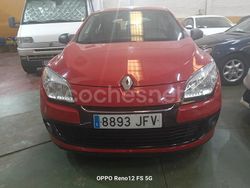Rojo Usado 2012 Renault Mégane III Dynamique Berlina | 5500 € (Precio justo)