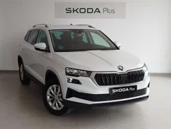 Blanco Usado 2022 Skoda Karoq Ambition SUV | 29.100 € (Caro)
