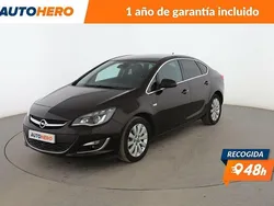 Marrón Usado 2015 Opel Astra Excellence Berlina | 10.199 € (Precio justo)