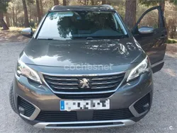 Marrón Usado 2019 Peugeot 5008 Allure Monovolumen | 16.499 € (Precio justo)