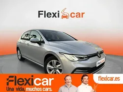 Gris / plata Usado 2021 VW Golf VIII Life Berlina | 23.290 € (Un poco caro)