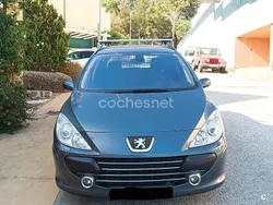 Gris / plata Usado 2008 Peugeot 307 Familiar | 3800 € (Precio justo)