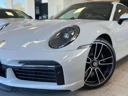 Gris Usado 2023 Porsche 992 Coupe | 272.900 € (Un poco caro)
