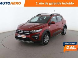 Rojo Usado 2022 Dacia Sandero Comfort Utilitario | 14.285 € (Precio justo)