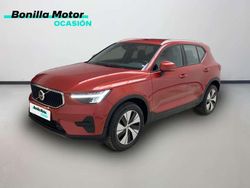 Rojo Usado 2023 Volvo XC40 Core SUV | 27.300 € (Precio justo)
