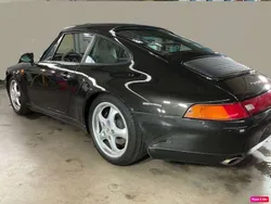 Negro Usado 1995 Porsche 911 Carrera 4 Coupe | 78.880 €