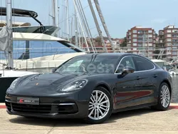 Gris / plata Usado 2018 Porsche Panamera 4S Berlina | 54.890 €