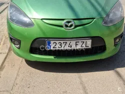 Verde Usado 2008 Mazda 2 Sportive Berlina | 3500 €