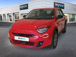 Rojo Usado 2023 Fiat 600E Red SUV | 25.500 € (Precio justo)