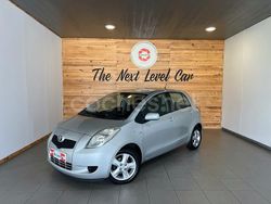 Gris / plata Usado 2006 Toyota Yaris Sol Berlina | 5490 € (Precio justo)