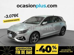 Gris / plata Usado 2022 Hyundai i30 Berlina | 15.990 € (Precio justo)