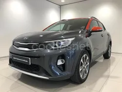 Gris / plata Usado 2019 Kia Stonic SUV | 13.990 € (Precio justo)