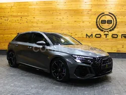Gris Usado 2024 Audi RS3 Sportback Premium Utilitario | 67.970 € (Super precio)