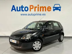 Negro Usado 2008 Ford Fiesta Ambiente Utilitario | 2470 € (Precio justo)