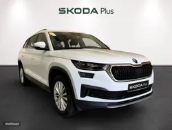 Blanco Usado 2024 Skoda Kodiaq Ambition SUV | 32.090 € (Precio justo)