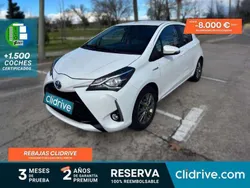 Blanco Usado 2019 Toyota Yaris Hybrid Active Utilitario | 12.690 € (Precio justo)