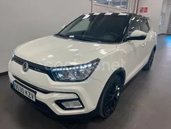 Blanco Usado 2019 Ssangyong Tivoli Limited SUV | 13.900 € (Precio justo)