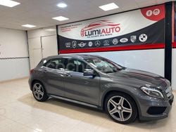 Gris / plata Usado 2014 Mercedes GLA200 AMG line SUV | 14.900 € (Precio justo)