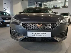 Gris / plata Nuevo 2025 Cupra Leon VZ Berlina | 32.500 € (Super precio)