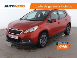 Rojo Usado 2015 Peugeot 2008 Active SUV | 8099 € (Precio justo)