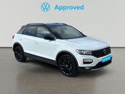 Blanco, y punto con techo negr Usado 2021 VW T-Roc Advance SUV | 22.950 € (Precio justo)