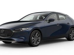 Blanco Usado 2024 Mazda 3 Exclusive-Line Berlina | 29.990 € (Un poco caro)