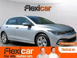 Gris Usado 2021 VW Golf VIII Life Berlina | 19.990 € (Precio justo)