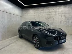 Negro Usado 2022 Maserati Grecale GT SUV | 74.800 € (Super precio)