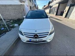Blanco Usado 2014 Mercedes B180 Monovolumen | 10.500 € (Super precio)