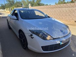 Blanco Usado 2009 Renault Laguna Coupé Coupe | 8999 €