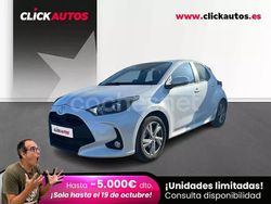 Blanco Usado 2025 Toyota Yaris Hybrid Active Berlina | 24.400 € (Precio justo)