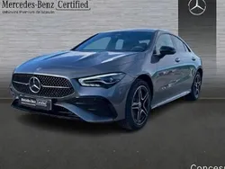 Gris Usado 2024 Mercedes CLA250e Berlina | 40.900 € (Un poco caro)