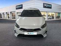 Blanco Usado 2024 Kia Ceed Berlina | 18.900 € (Precio justo)