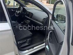Gris / plata Usado 2022 Skoda Karoq SportLine SUV | 27.000 € (Un poco caro)