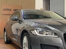 Gris / plata Usado 2017 Jaguar XF Sportbrake Prestige Familiar | 12.500 €