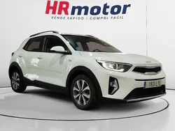 Usado 2022 Kia Stonic SUV | 13.890 € (Precio justo)