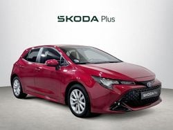 Rojo Usado 2024 Toyota Corolla Active Berlina | 24.500 € (Precio justo)