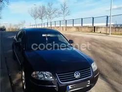 Marrón Usado 2004 VW Passat Advance Berlina | 2800 € (Buen precio)