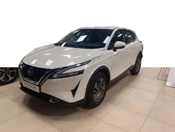 Lunar white (perlada) Usado 2024 Nissan Qashqai Acenta SUV | 25.400 € (Precio justo)